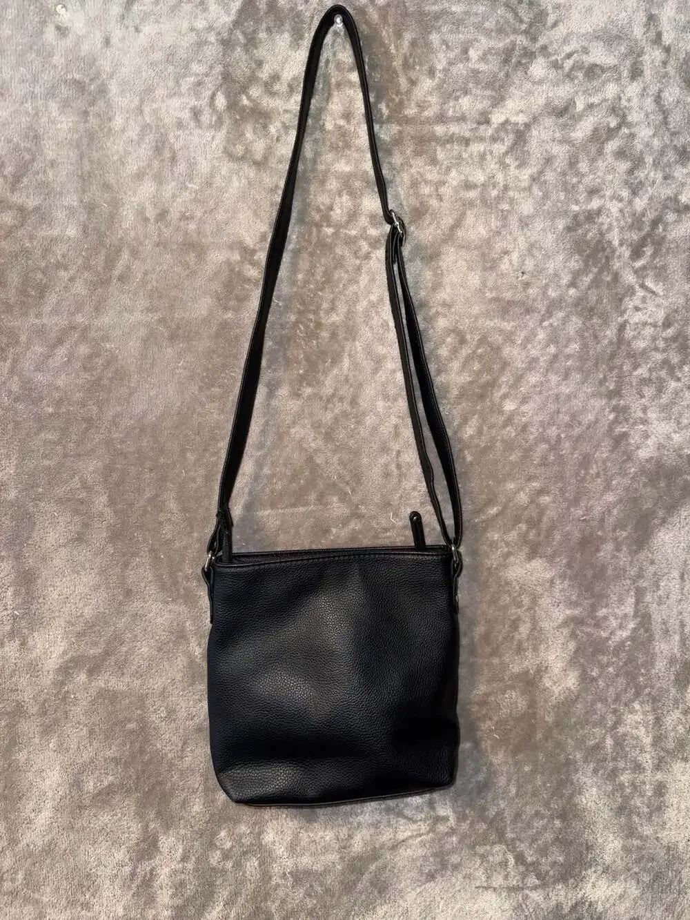 Rosetti Black Faux Leather Multi-Pocket Crossbody Bag